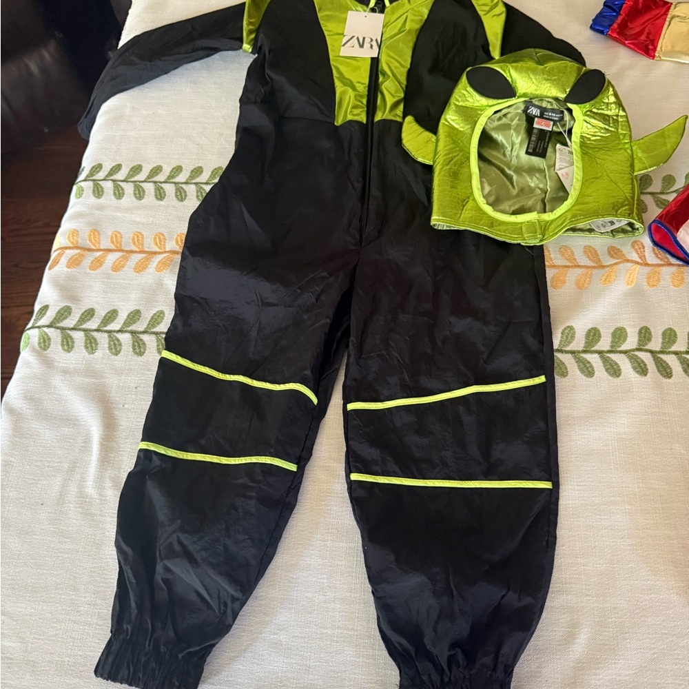 Zara Neon Green and Black Jacket